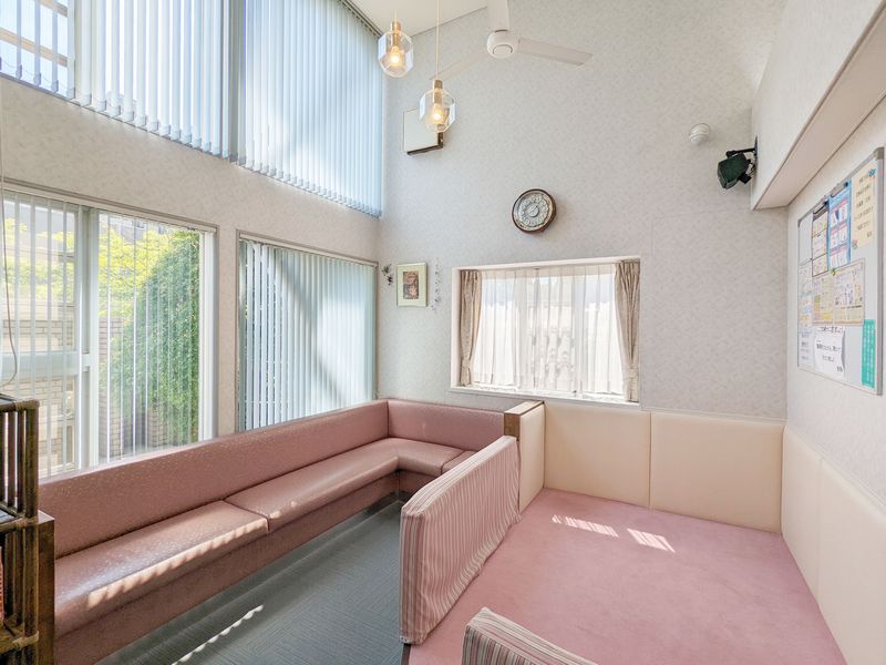 待合室＋キッズコーナー